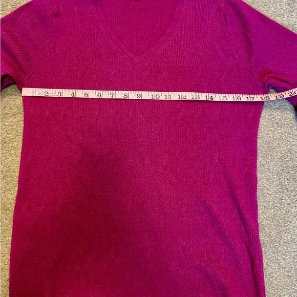 Les Serien V neck sweater Sz M - Picture 6 of 9